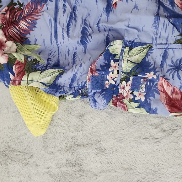 Tommy Bahama men's Blue floral XXL swim trunks - Picture 4 of 9